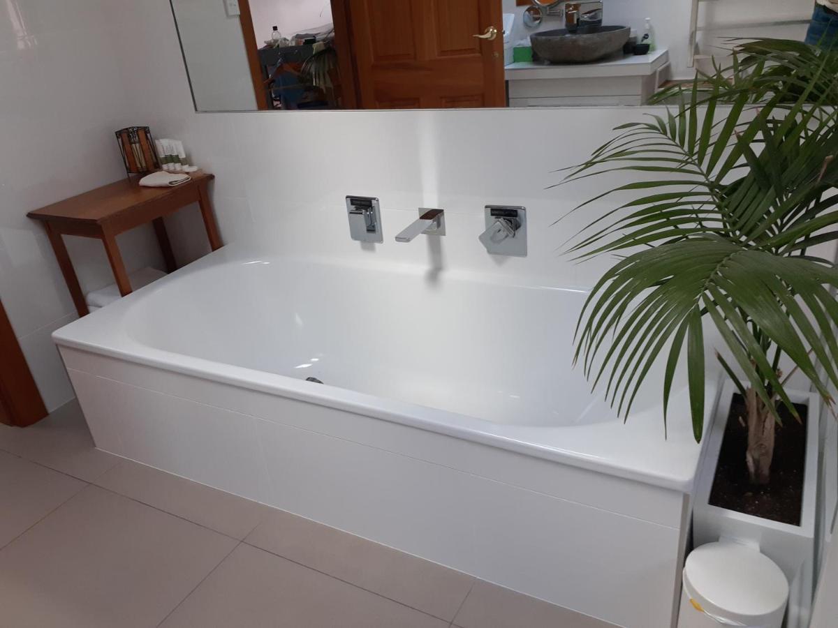 Tarawhata Thermal Apartment New Plymouth Dış mekan fotoğraf